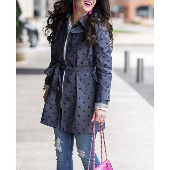 Banana Republic Jackets & Blazers - Banana Republic Woman’s Chambray Polka Dot Classic Trench Coat Small Bel…